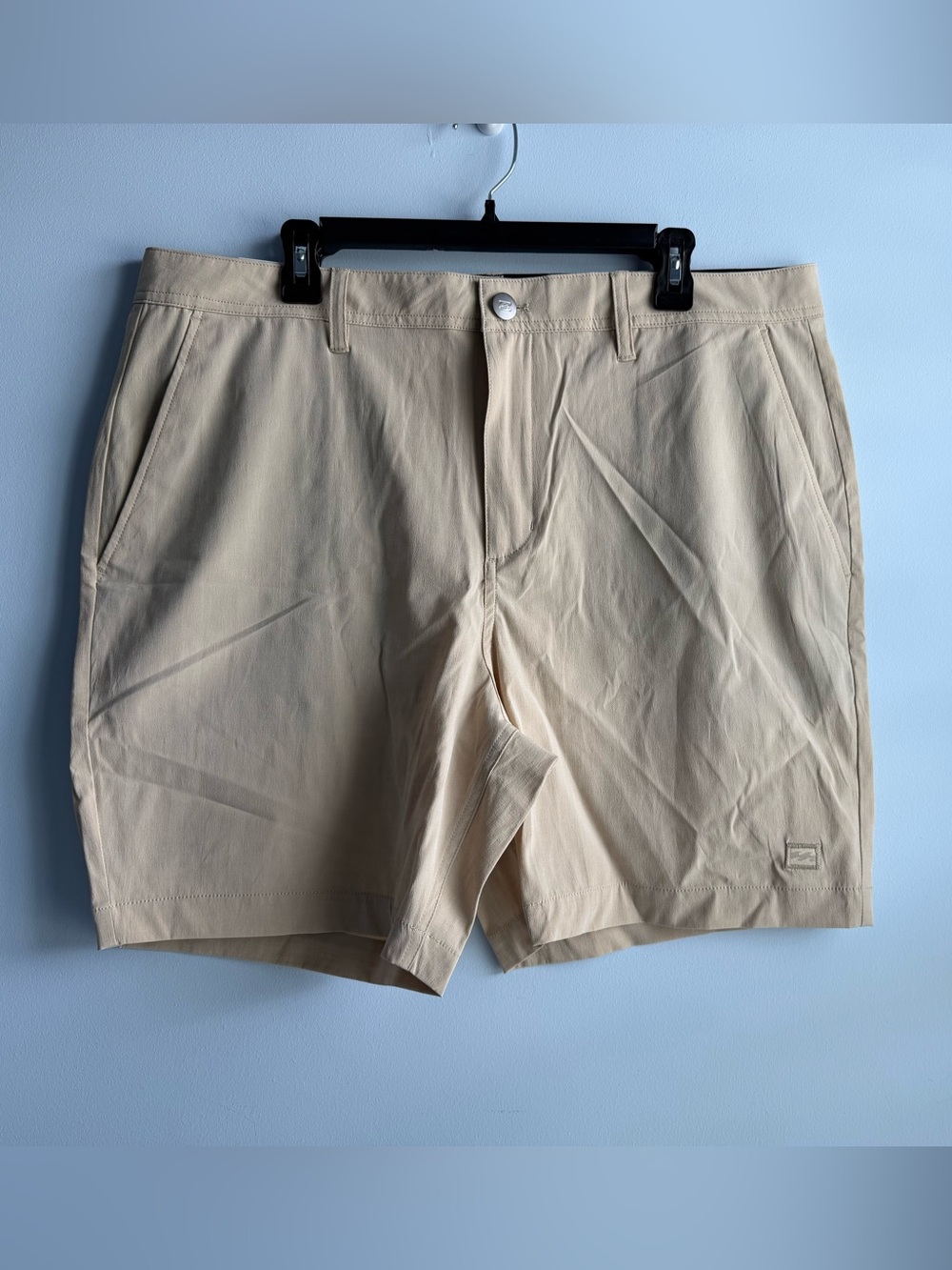 Billabong Men's Khaki Tan Hybrid Shorts Size 38 - Picture 1 of 7